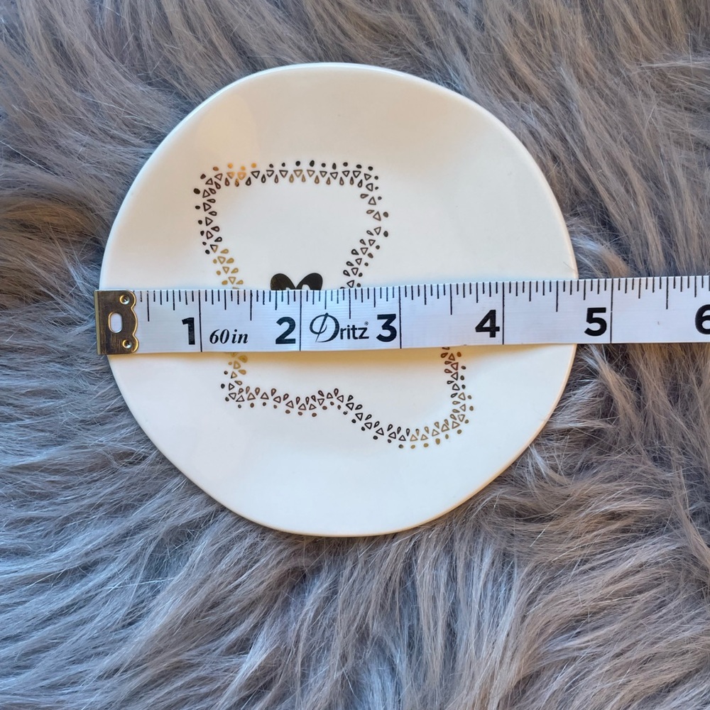Natural Life Cream Louisiana Trinket Plate - Picture 3 of 4